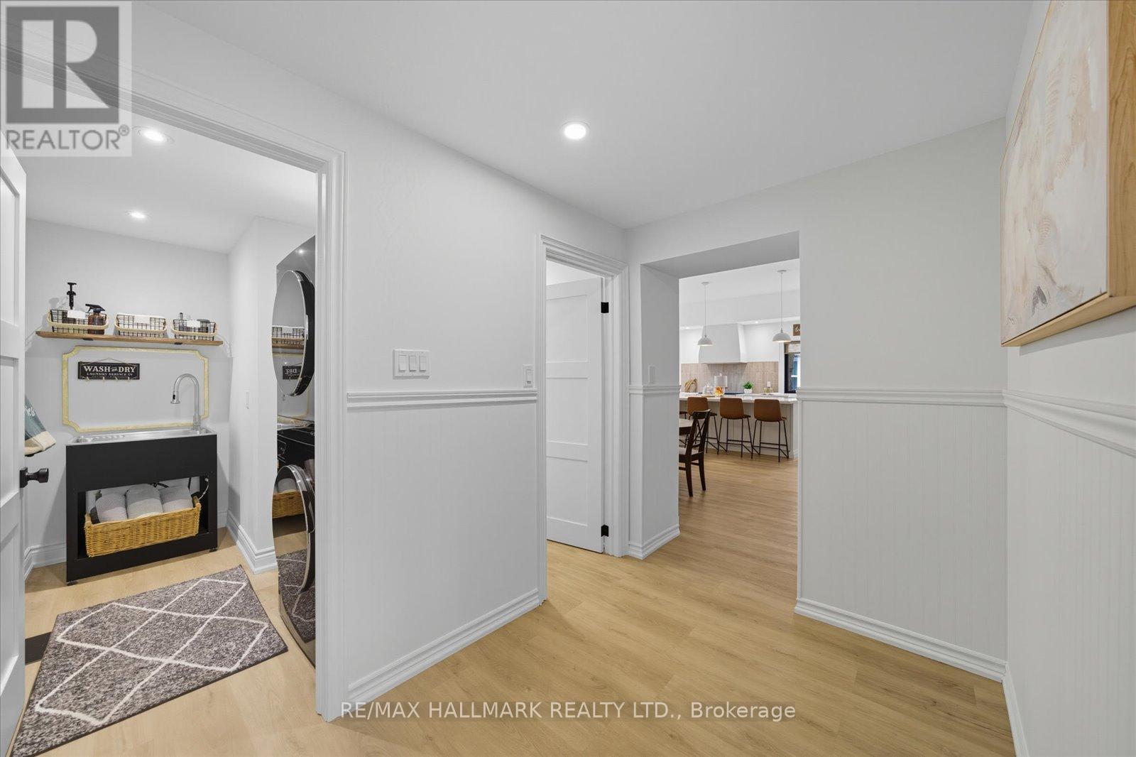 17 Mill Street, East Gwillimbury (Mt Albert), Ontario  L0G 1M0 - Photo 24 - N12457139