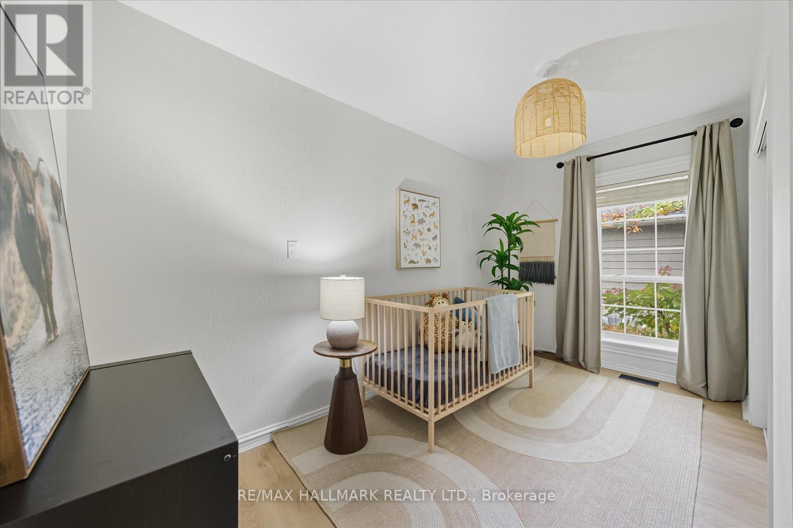17 Mill Street, East Gwillimbury (Mt Albert), Ontario  L0G 1M0 - Photo 37 - N12457139
