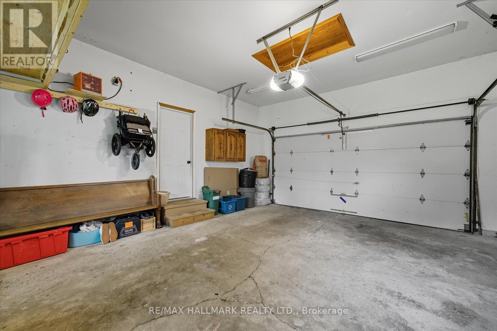17 Mill Street, East Gwillimbury (Mt Albert), Ontario  L0G 1M0 - Photo 42 - N12457139