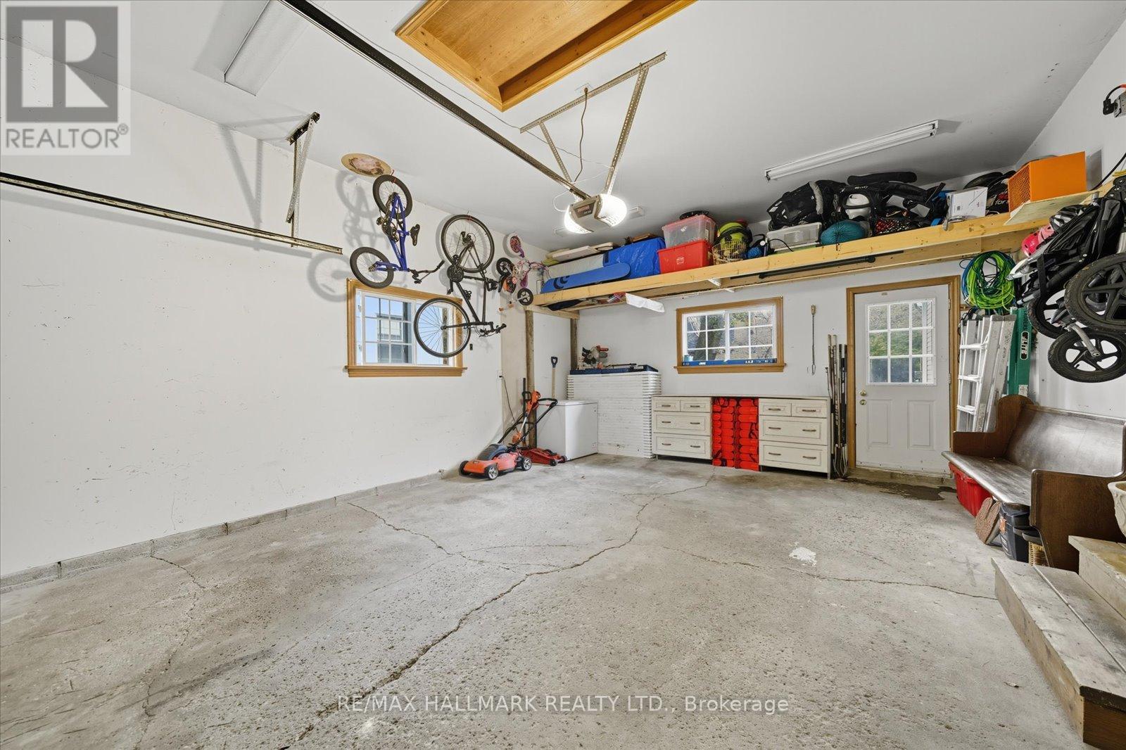 17 Mill Street, East Gwillimbury (Mt Albert), Ontario  L0G 1M0 - Photo 43 - N12457139