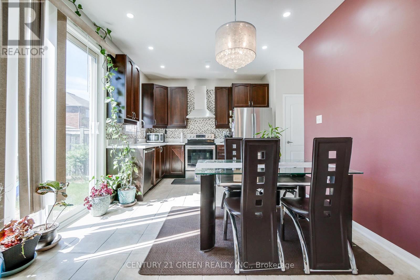 330 Schreyer Crescent, Milton, Ontario  L9T 7T1 - Photo 18 - W12451913