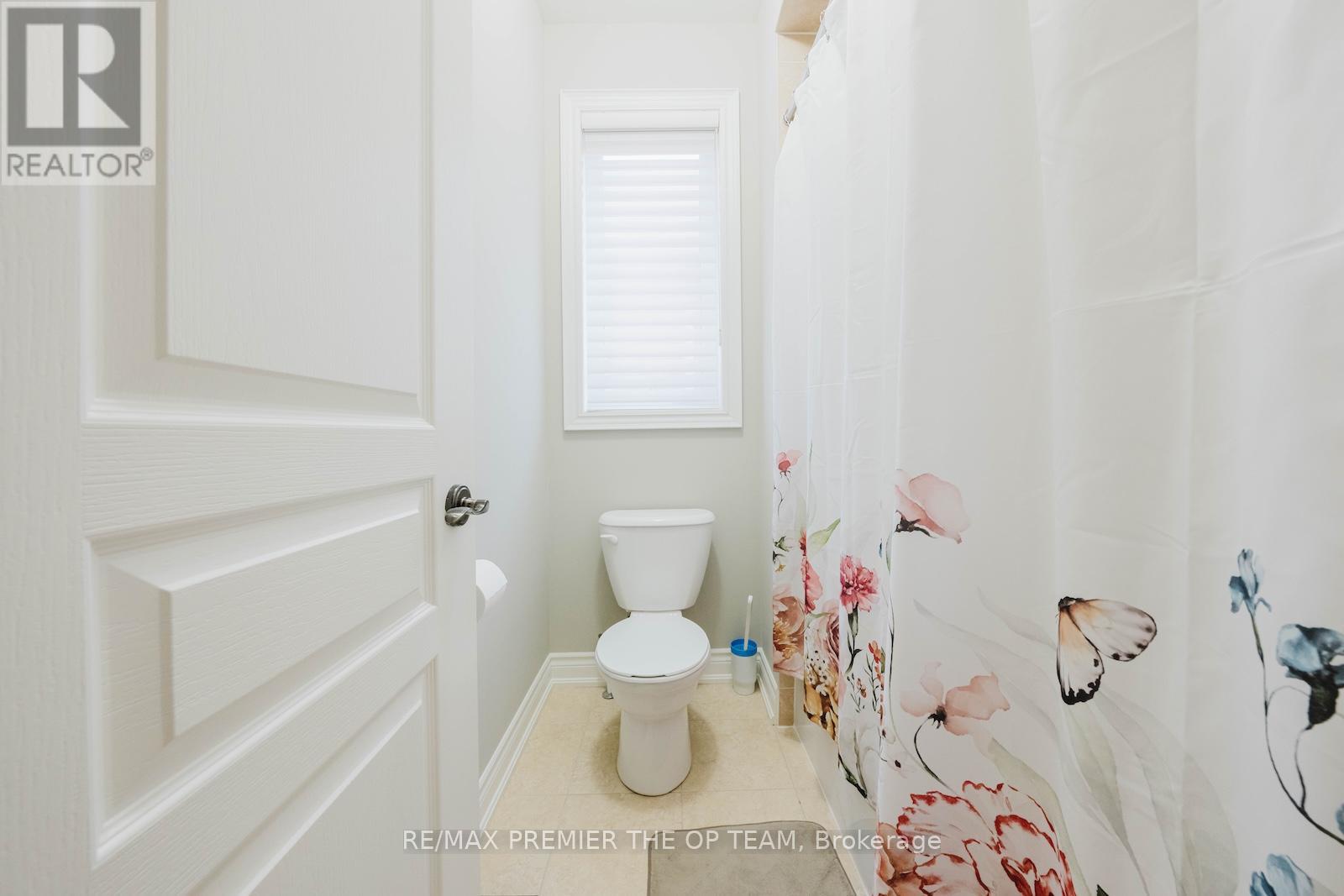 226 Via Borghese Street, Vaughan, Ontario  L4H 0Y6 - Photo 36 - N12457152