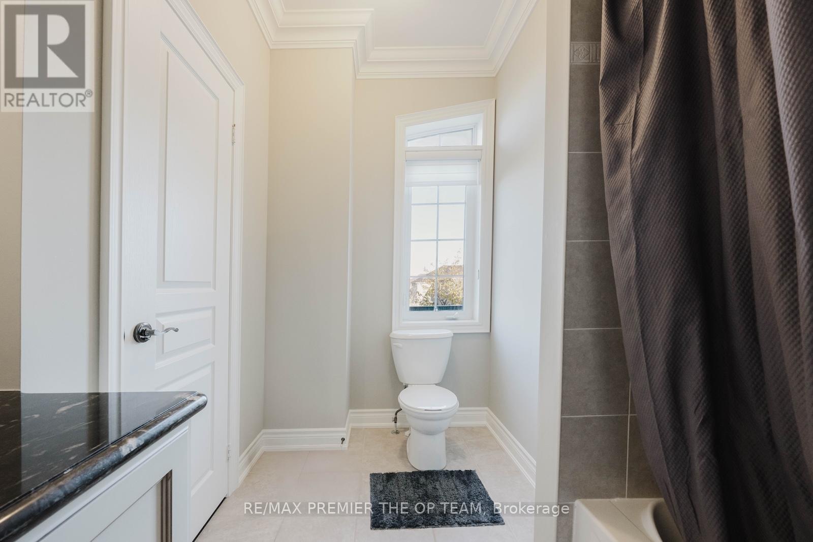 226 Via Borghese Street, Vaughan, Ontario  L4H 0Y6 - Photo 42 - N12457152