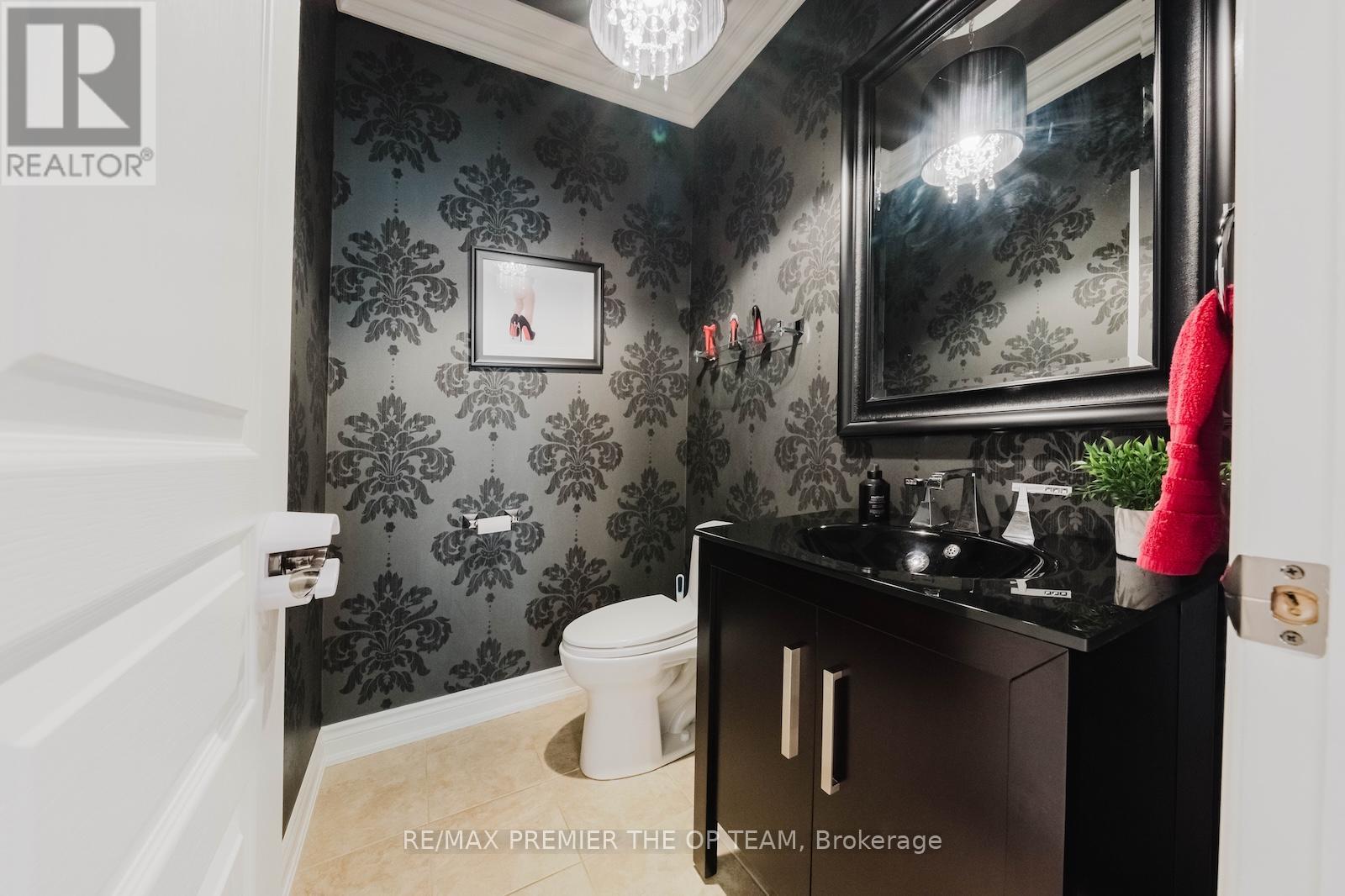 226 Via Borghese Street, Vaughan, Ontario  L4H 0Y6 - Photo 44 - N12457152
