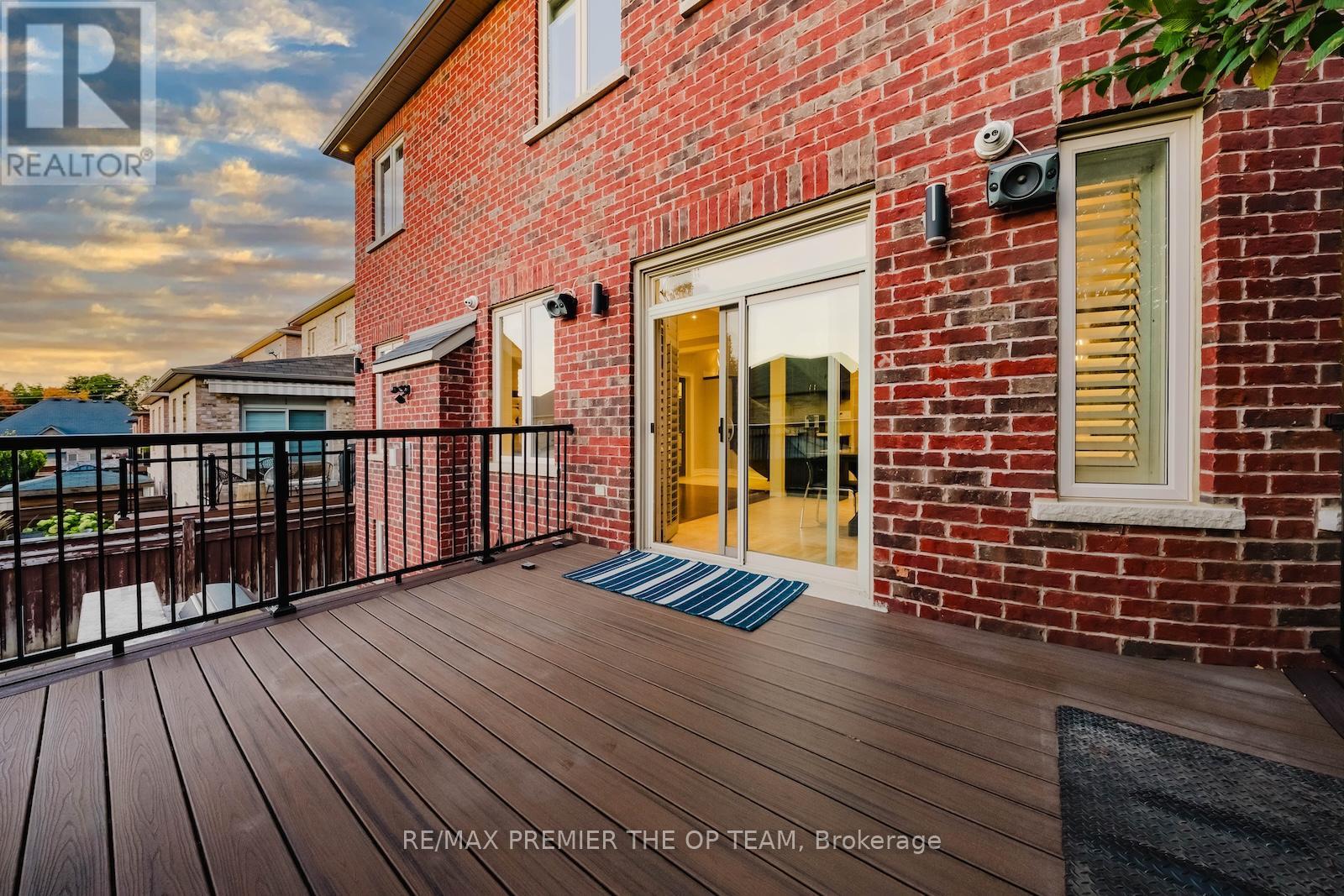 226 Via Borghese Street, Vaughan, Ontario  L4H 0Y6 - Photo 7 - N12457152