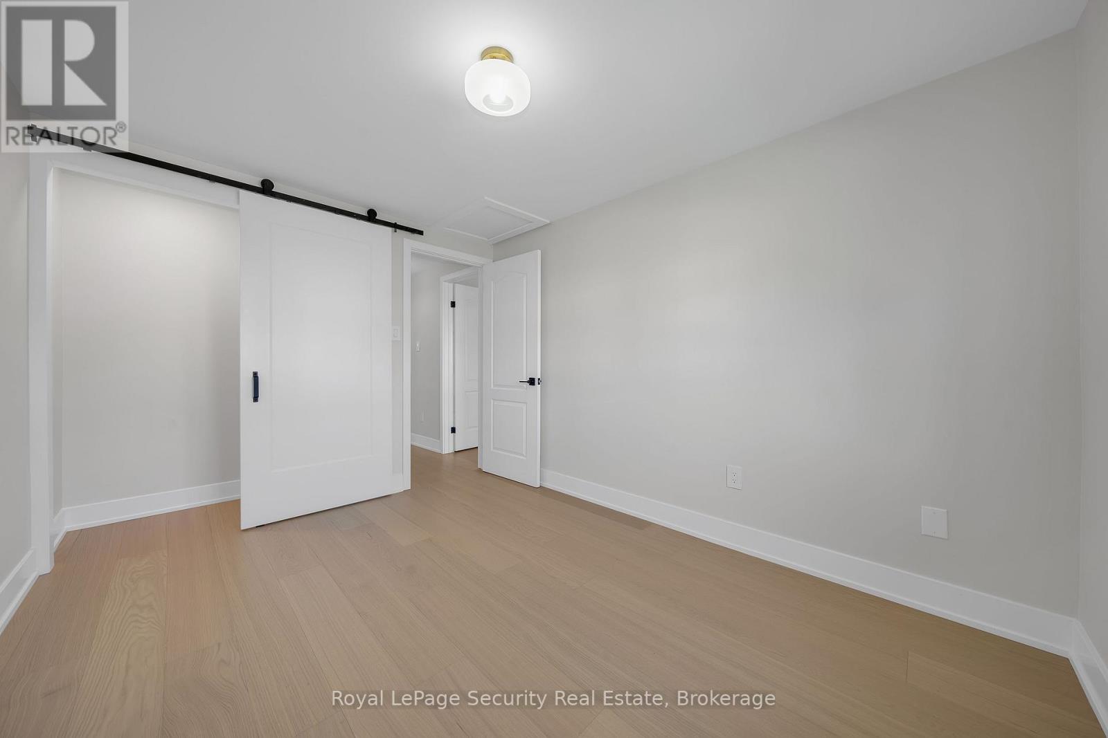 74 Andrea Lane, Vaughan, Ontario  L4L 1E7 - Photo 23 - N12457192