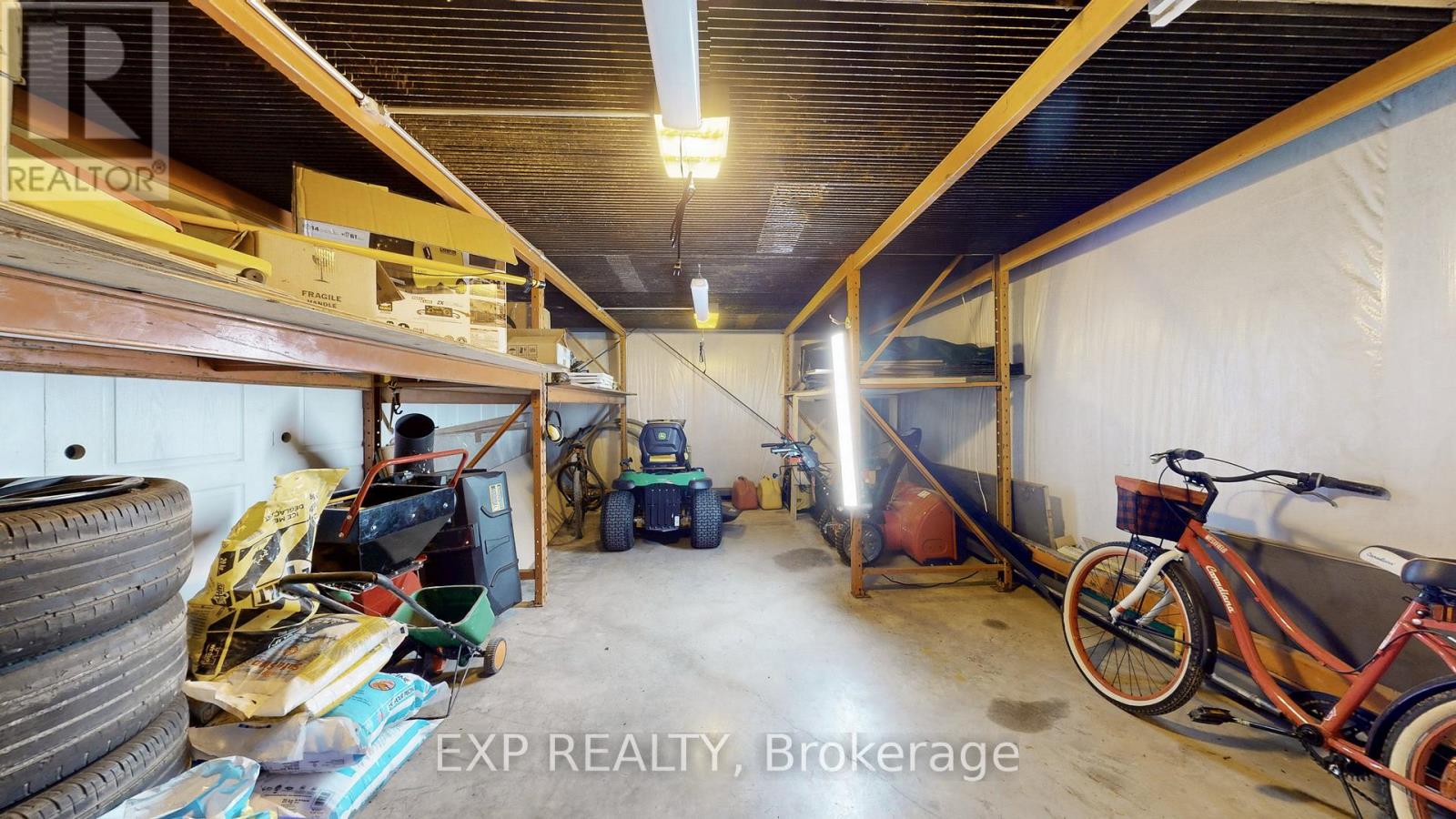 24762 Weirs Side Road, Georgina (Baldwin), Ontario  L0E 1N0 - Photo 25 - N12457198