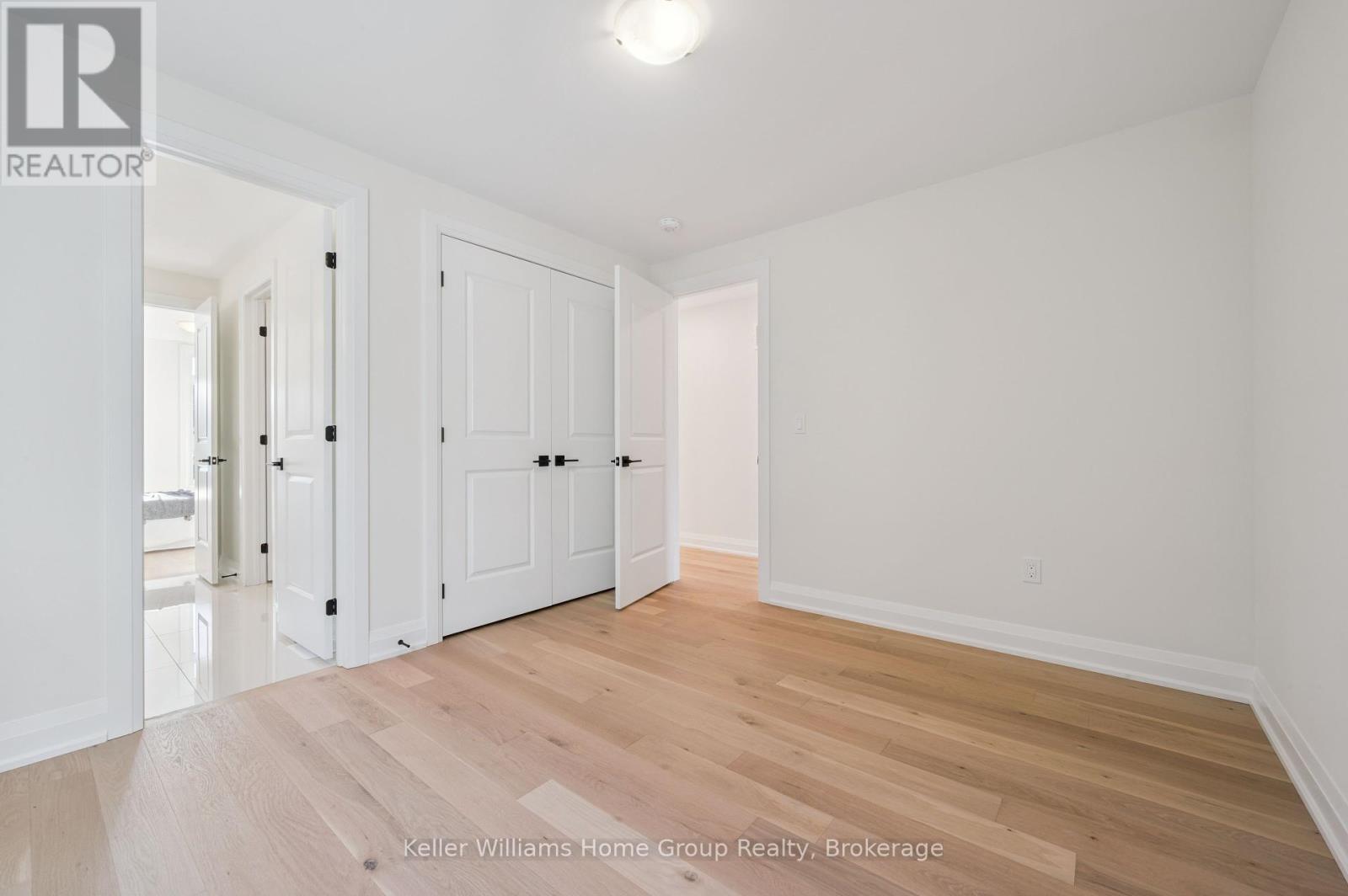 17 Mary Watson Street, North Dumfries, Ontario  N0B 1E0 - Photo 32 - X12457175