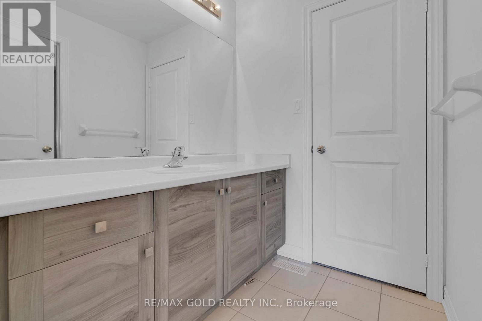 200 Limestone Lane, Shelburne, Ontario  L9V 3Y5 - Photo 32 - X12452497