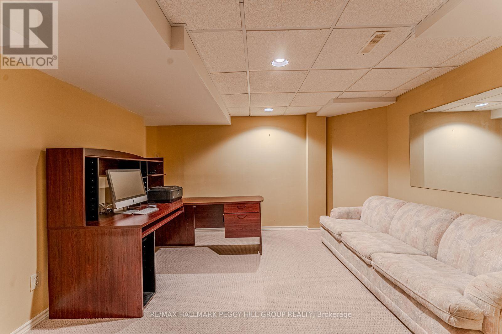 44 Cardinal Street, Barrie, Ontario  L4M 6C9 - Photo 18 - S12457173