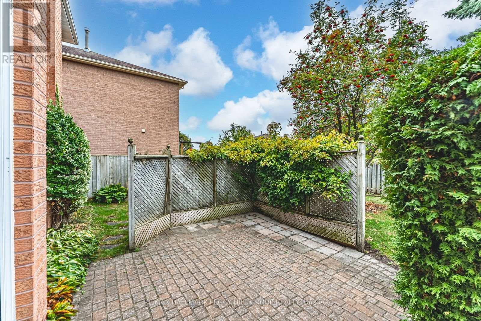 44 Cardinal Street, Barrie, Ontario  L4M 6C9 - Photo 19 - S12457173
