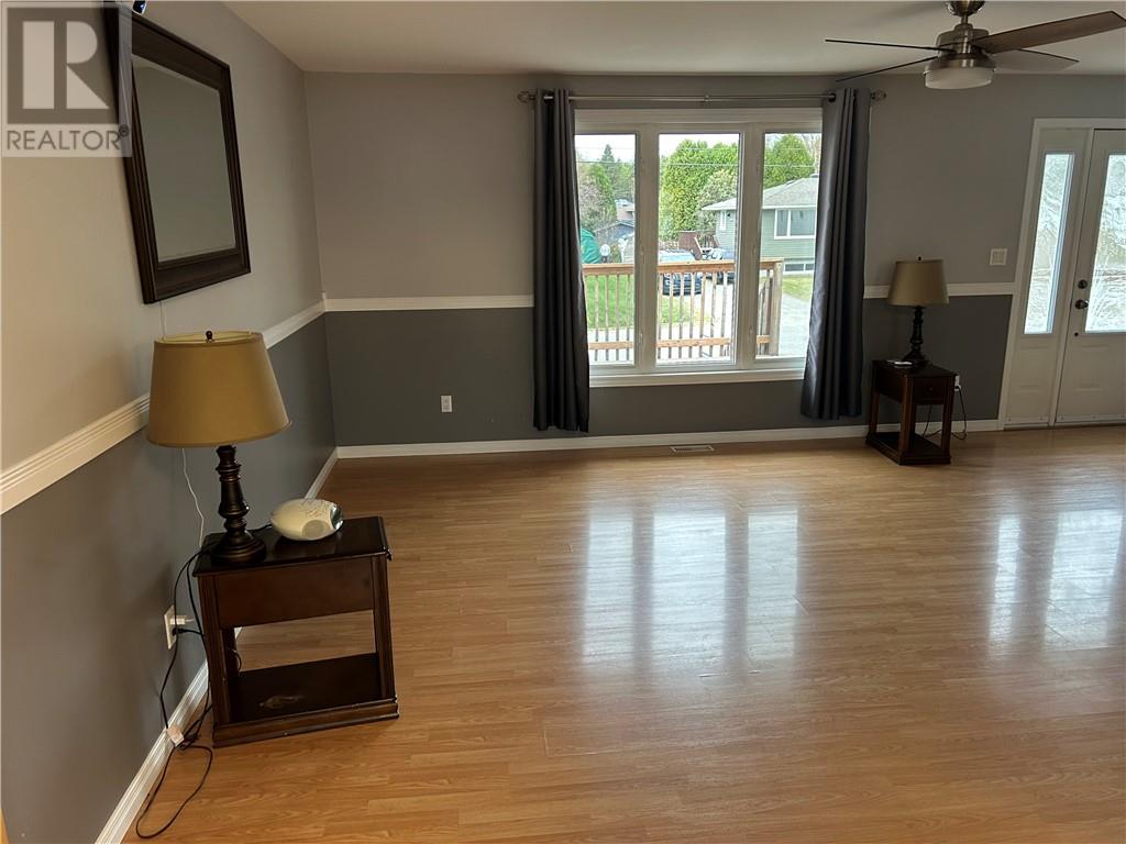 4184 Frost Avenue, Valley East, Ontario  P3P 1E2 - Photo 20 - 2125030
