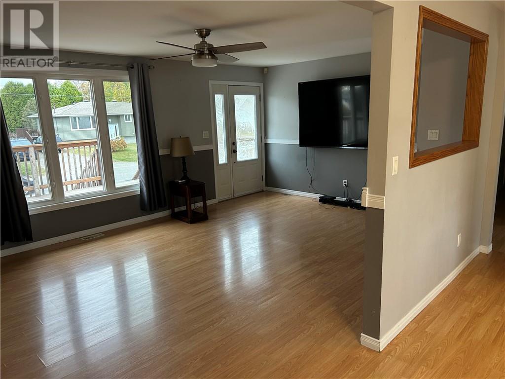4184 Frost Avenue, Valley East, Ontario  P3P 1E2 - Photo 21 - 2125030