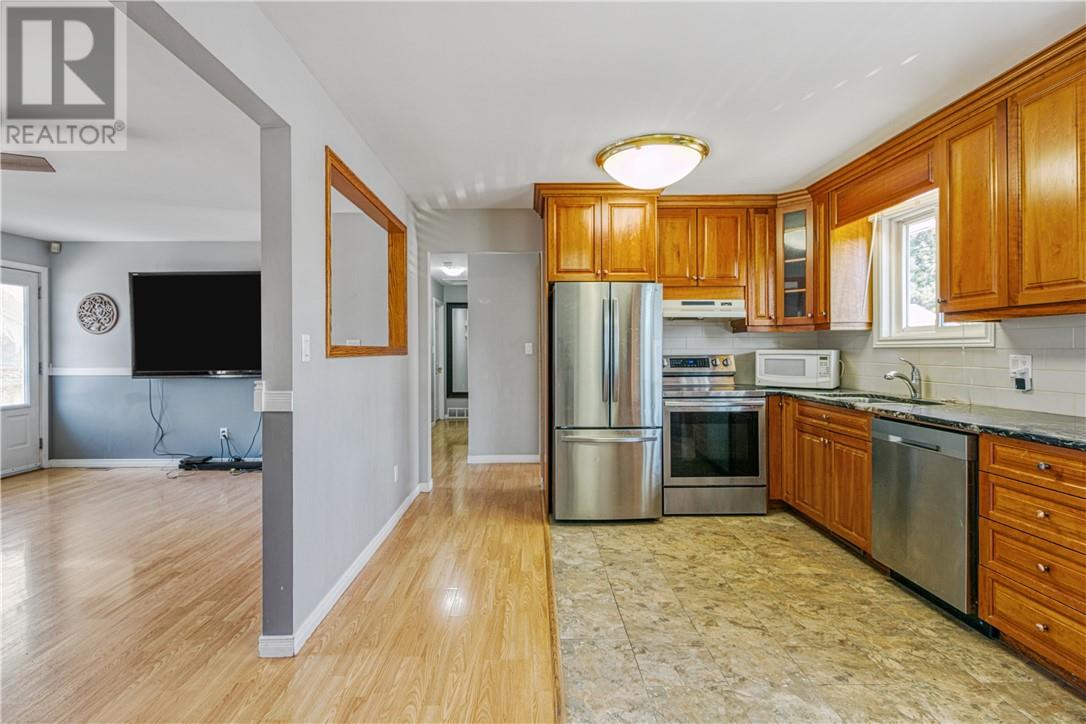 4184 Frost Avenue, Valley East, Ontario  P3P 1E2 - Photo 15 - 2125030