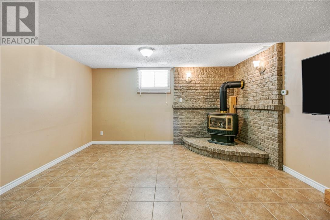 4184 Frost Avenue, Valley East, Ontario  P3P 1E2 - Photo 34 - 2125030