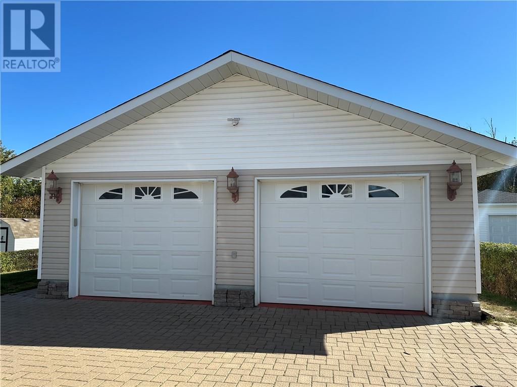 4184 Frost Avenue, Valley East, Ontario  P3P 1E2 - Photo 2 - 2125030