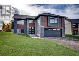 825 Moonrock Avenue, Sudbury, Ontario