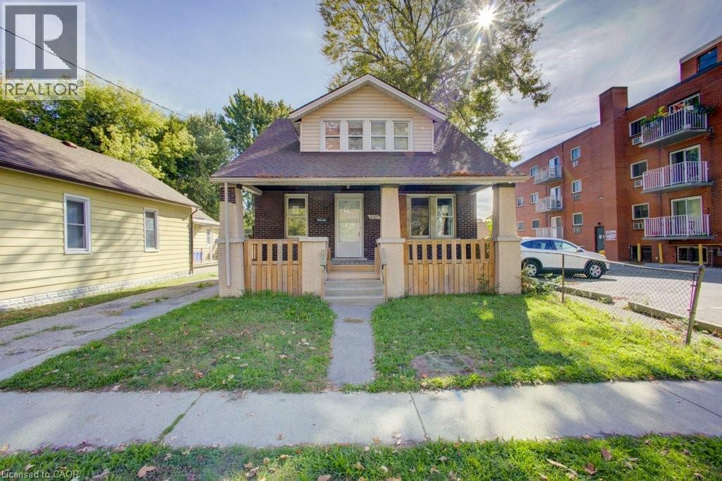 3185 Donnelly Street, Windsor, Ontario  N9C 1M3 - Photo 1 - 40778307