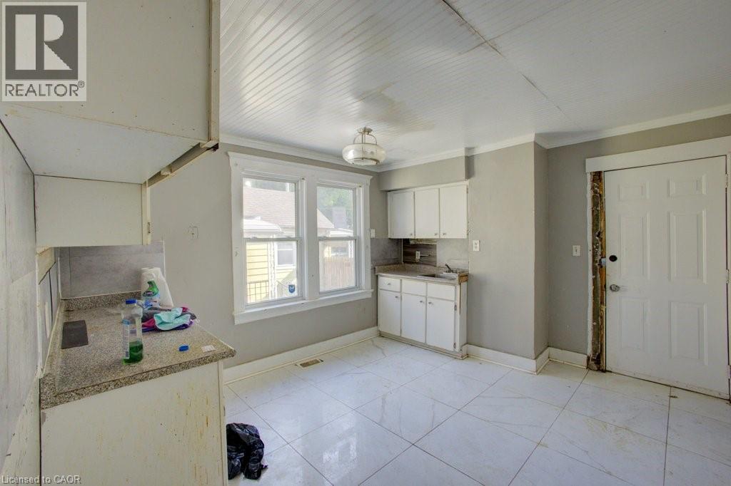 3185 Donnelly Street, Windsor, Ontario  N9C 1M3 - Photo 12 - 40778307