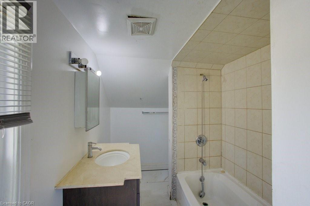 3185 Donnelly Street, Windsor, Ontario  N9C 1M3 - Photo 23 - 40778307