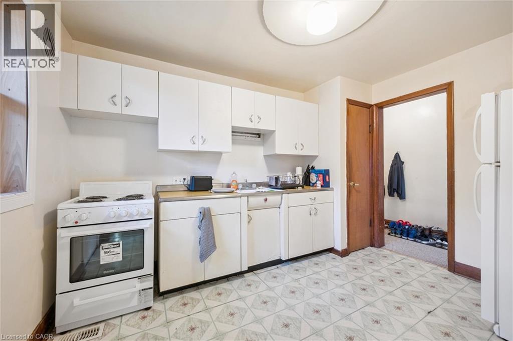 180 Becker Street, Kitchener, Ontario  N2B 1X7 - Photo 12 - 40775874