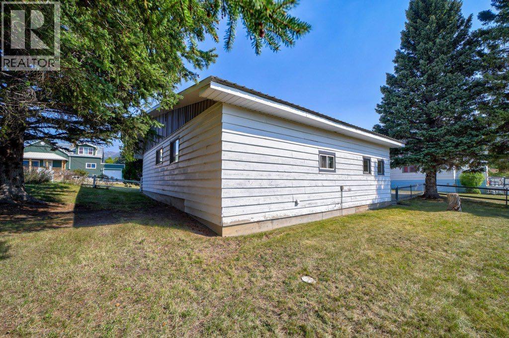 2925 223 Street, Bellevue, Alberta  T0K 0C0 - Photo 36 - A2255160