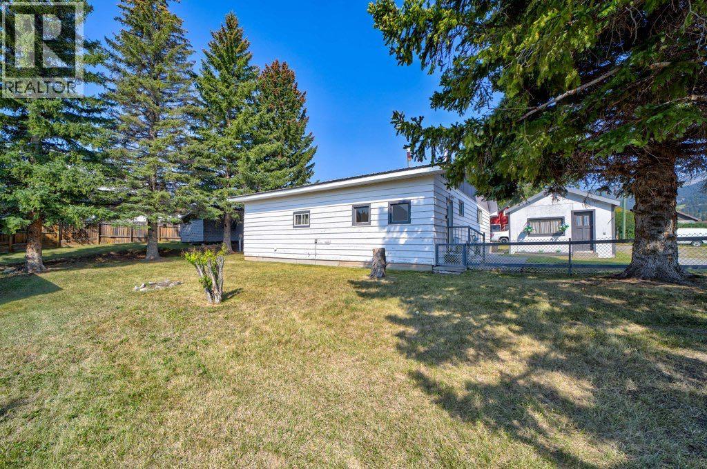 2925 223 Street, Bellevue, Alberta  T0K 0C0 - Photo 33 - A2255160
