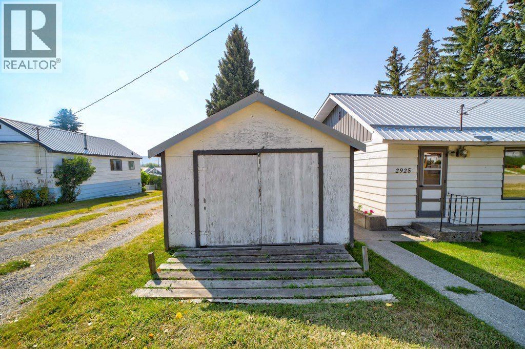 2925 223 Street, Bellevue, Alberta  T0K 0C0 - Photo 38 - A2255160