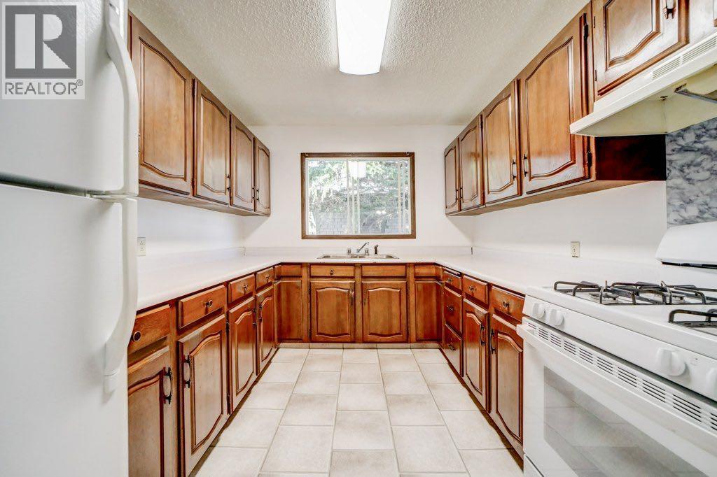 2925 223 Street, Bellevue, Alberta  T0K 0C0 - Photo 6 - A2255160