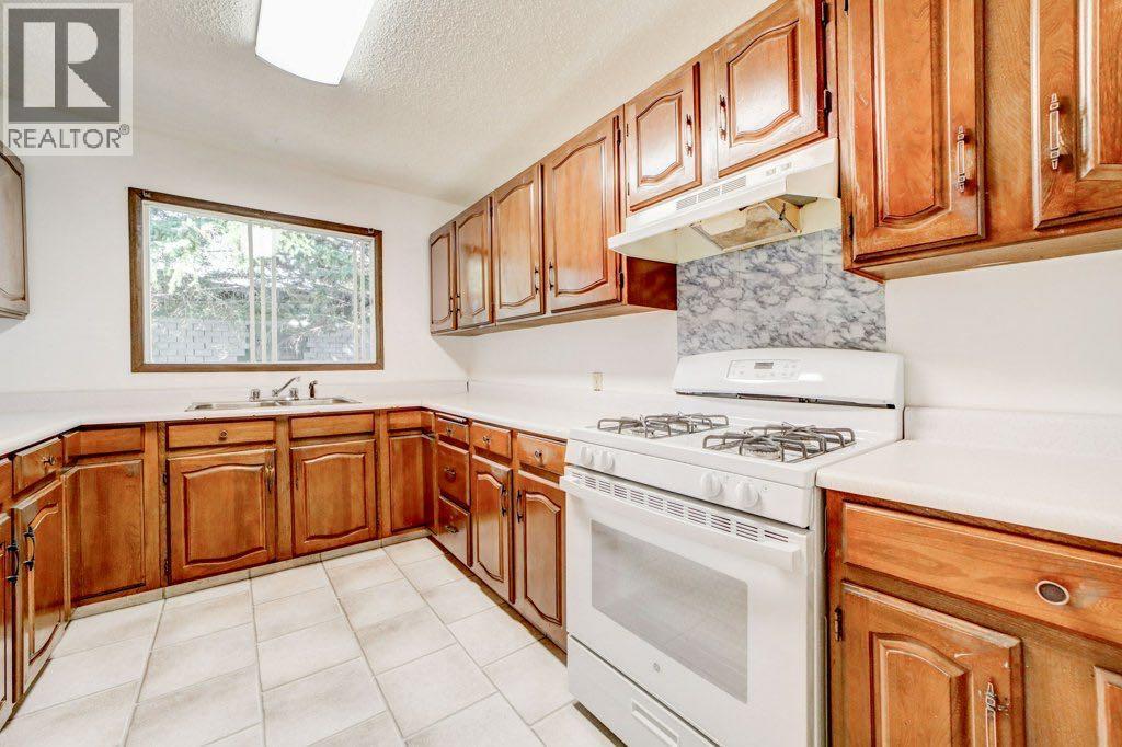 2925 223 Street, Bellevue, Alberta  T0K 0C0 - Photo 4 - A2255160