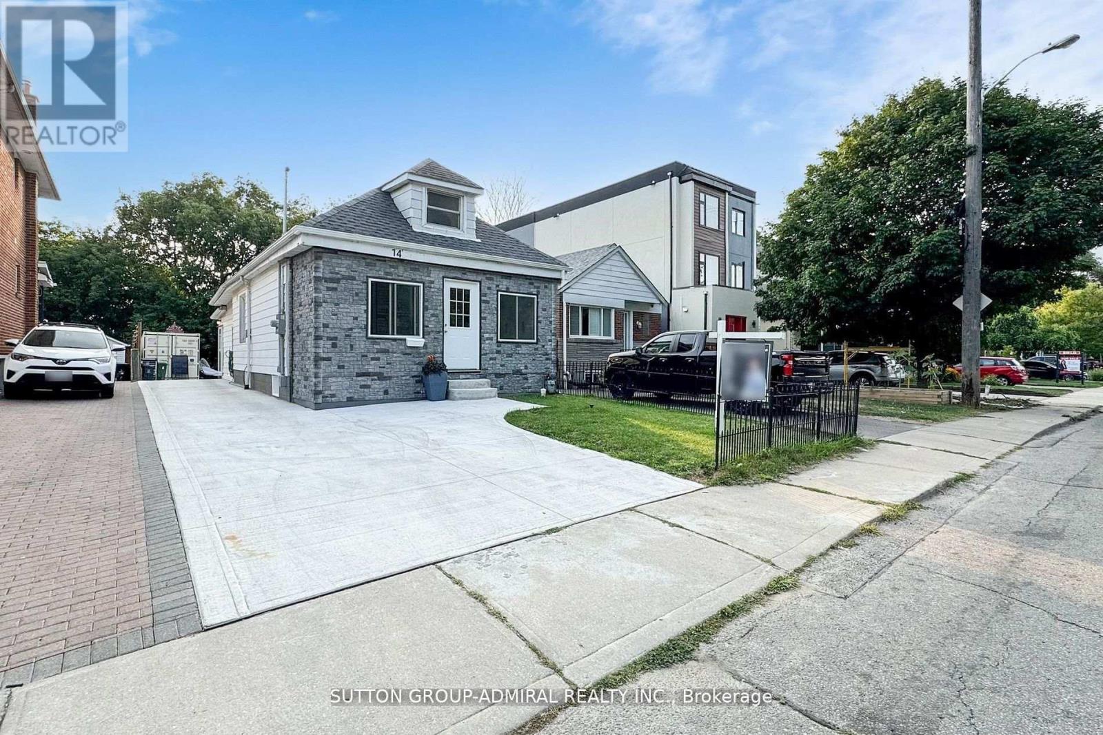 14 Spears Street, Toronto, Ontario  M6N 3X7 - Photo 1 - W12457147