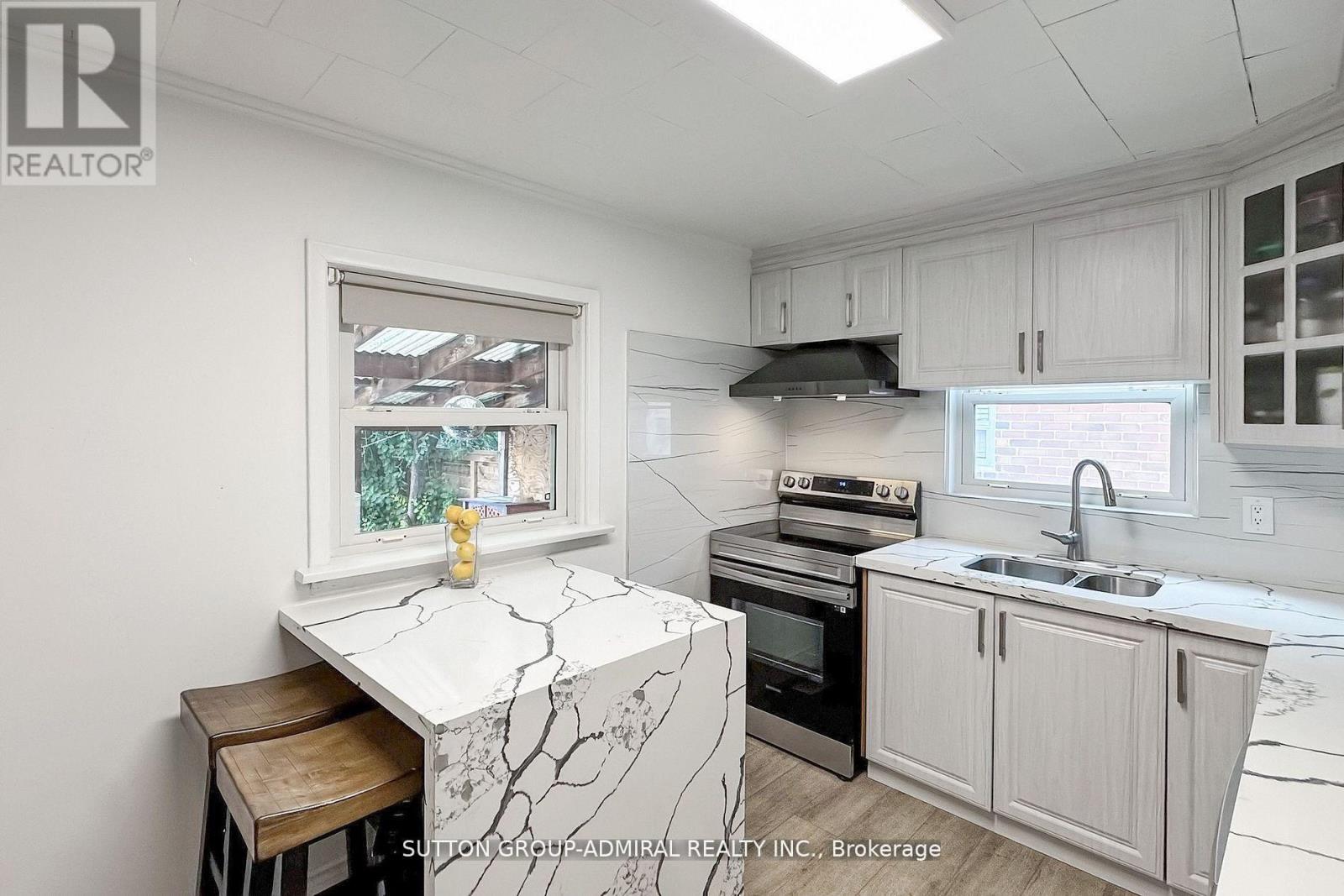 14 Spears Street, Toronto, Ontario  M6N 3X7 - Photo 14 - W12457147