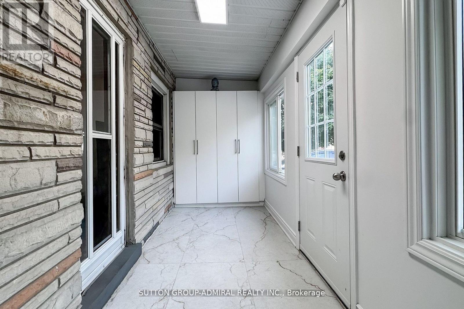14 Spears Street, Toronto, Ontario  M6N 3X7 - Photo 27 - W12457147