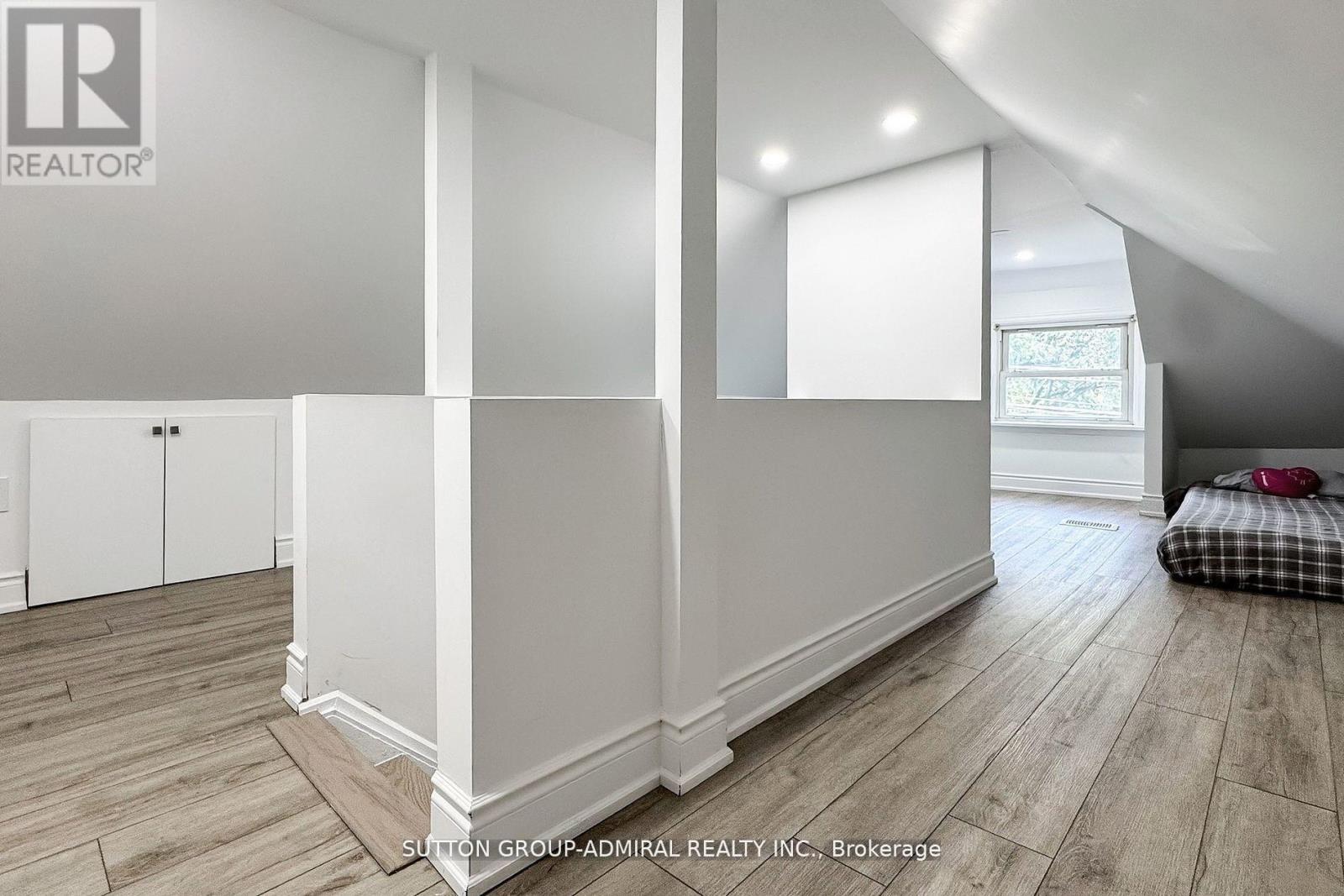14 Spears Street, Toronto, Ontario  M6N 3X7 - Photo 31 - W12457147