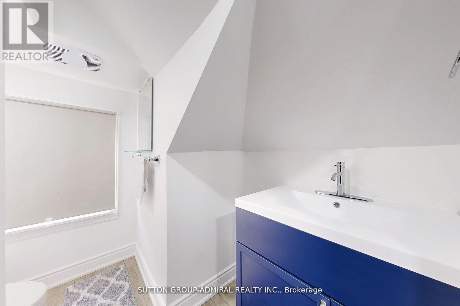 14 Spears Street, Toronto, Ontario  M6N 3X7 - Photo 33 - W12457147