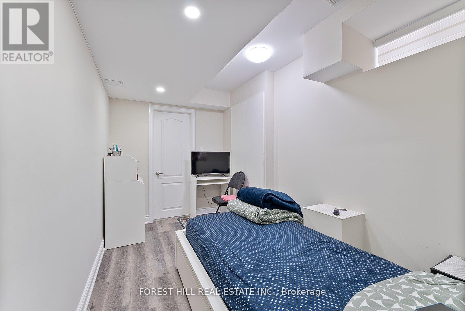 Bsmt - 24 Fordham Road, Brampton, Ontario  L6Y 6K2 - Photo 25 - W12457156