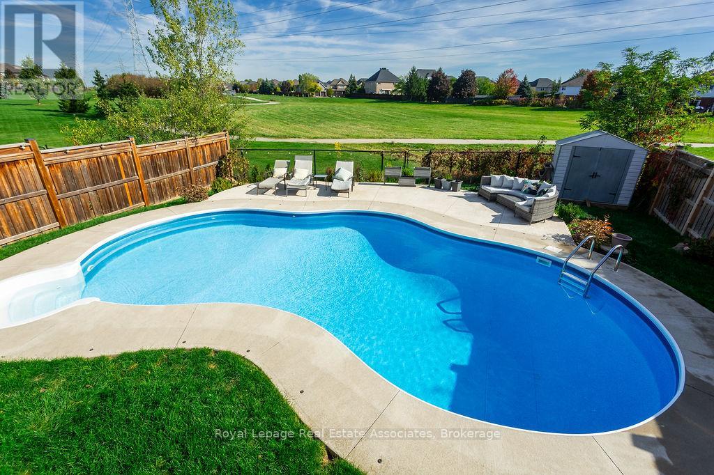 2913 DARIEN ROAD, Burlington, Ontario