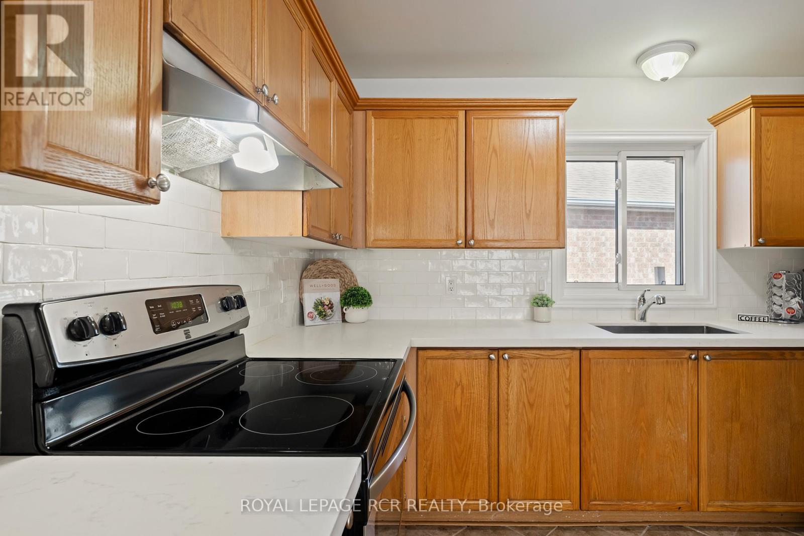 60 Colbourne Crescent, Orangeville, Ontario  L9W 5A7 - Photo 15 - W12457224