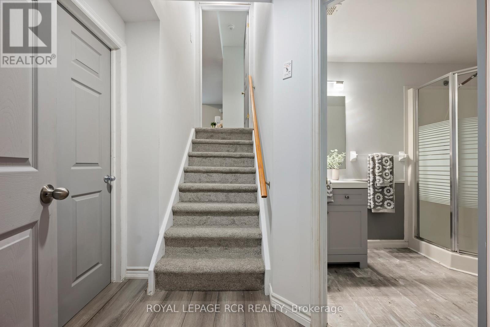 60 Colbourne Crescent, Orangeville, Ontario  L9W 5A7 - Photo 36 - W12457224
