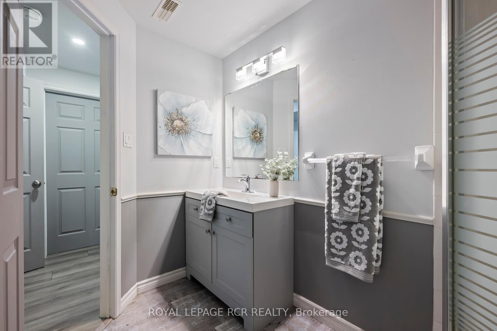 60 Colbourne Crescent, Orangeville, Ontario  L9W 5A7 - Photo 38 - W12457224
