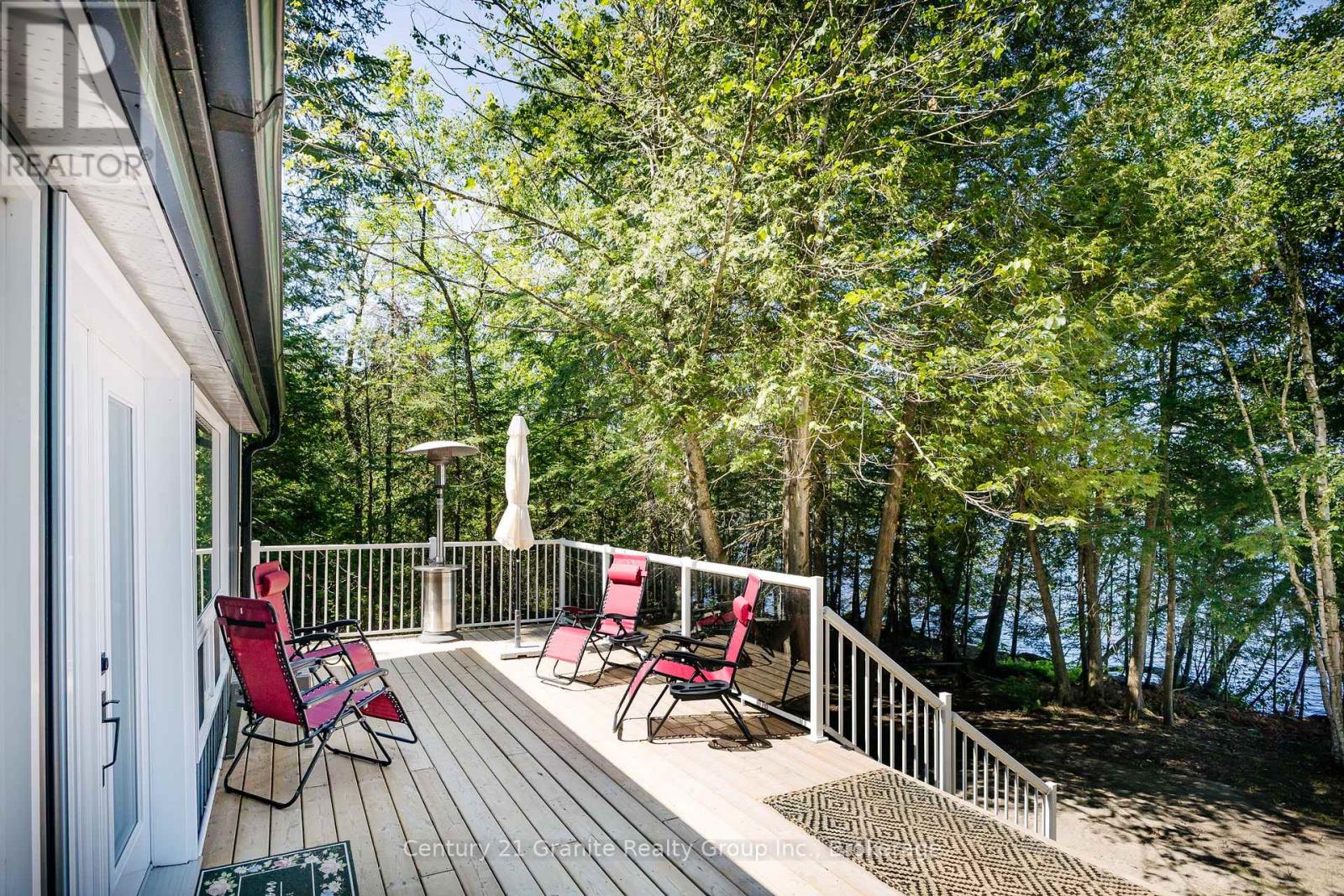 2347 Kashagawigamog Lake Road, Minden Hills, Ontario  K0M 2K0 - Photo 30 - X12457237