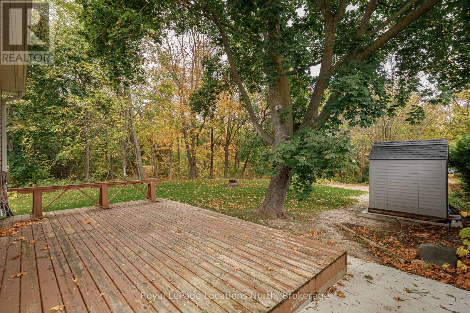 213 Marsh Street, Blue Mountains, Ontario  N0H 1J0 - Photo 2 - X12457241