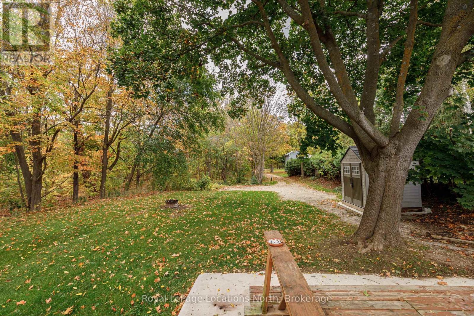 213 Marsh Street, Blue Mountains, Ontario  N0H 1J0 - Photo 33 - X12457241