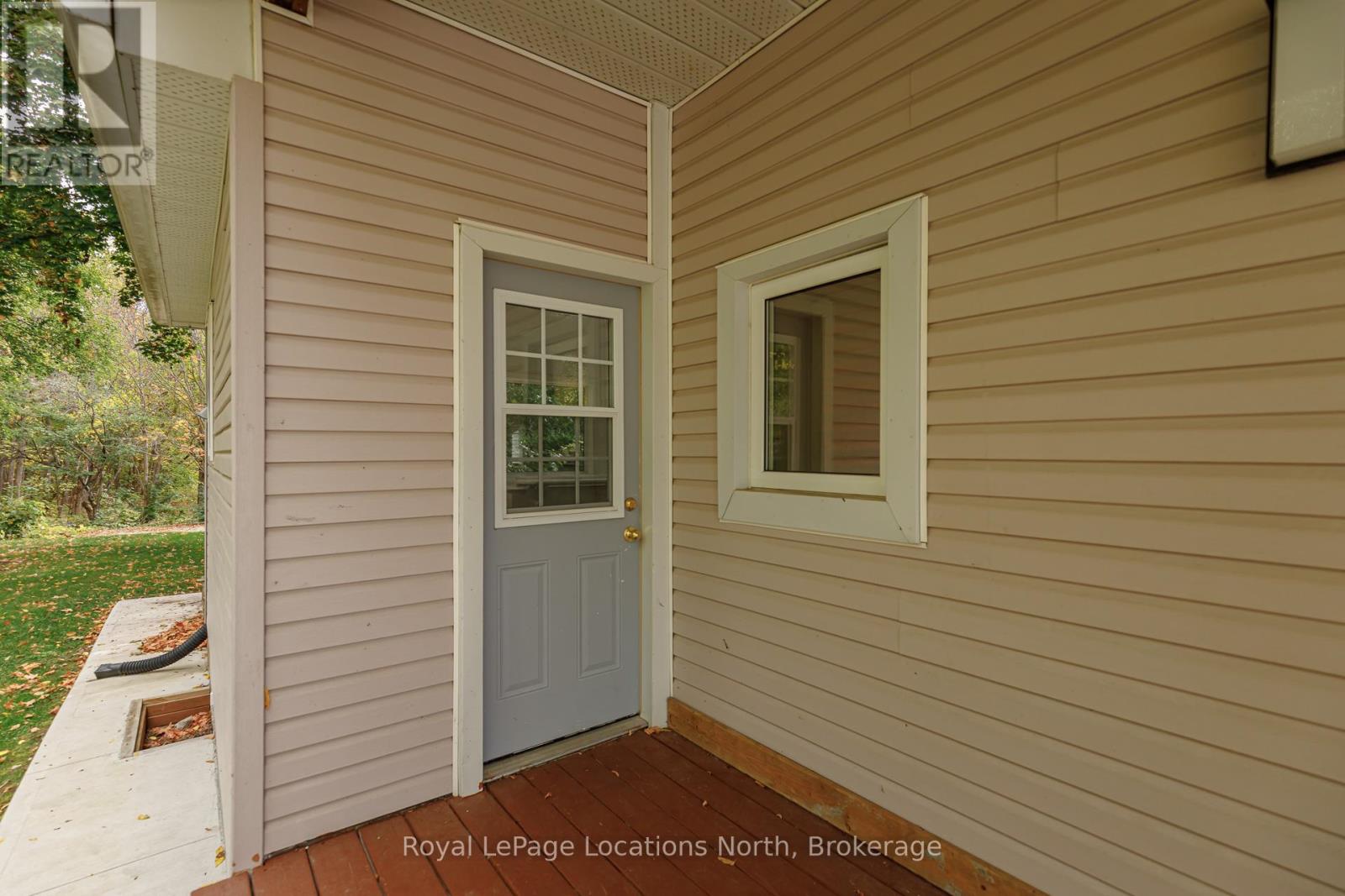 213 Marsh Street, Blue Mountains, Ontario  N0H 1J0 - Photo 7 - X12457241