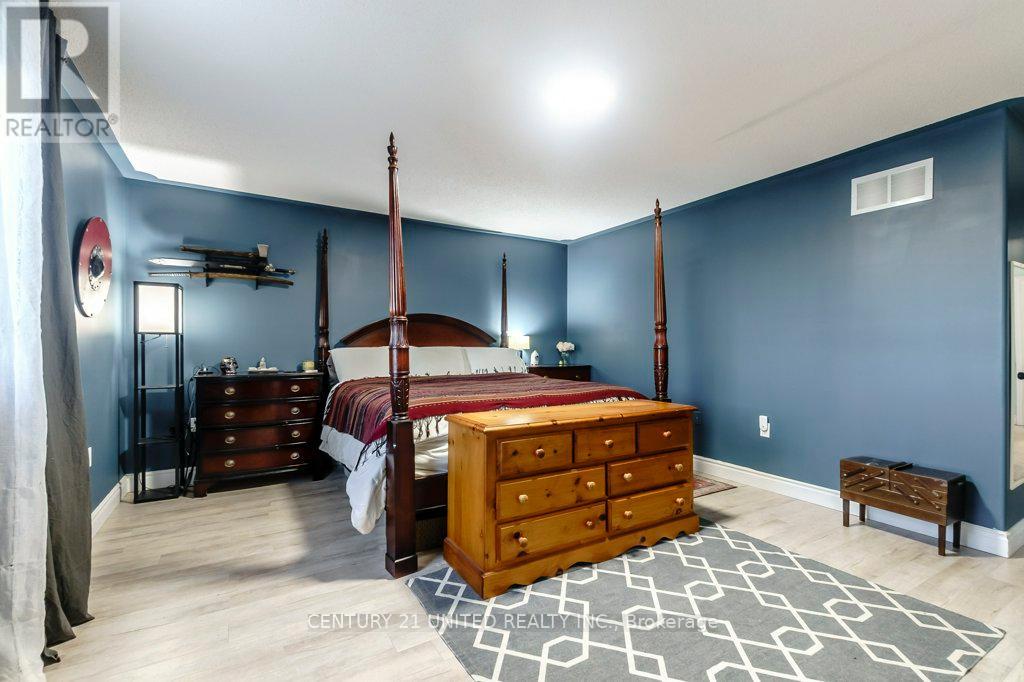 810 Hargrove Trail, Peterborough, Ontario  K9L 0B6 - Photo 22 - X12457265