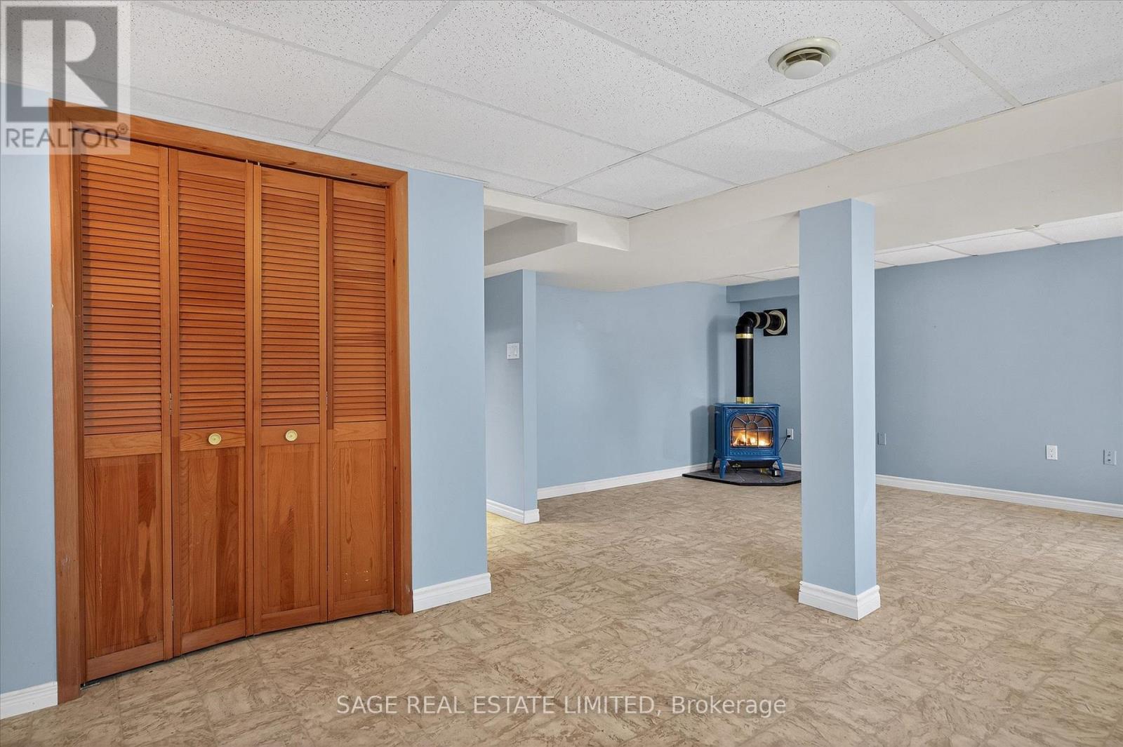 48 Queen Street, Kawartha Lakes, Ontario  K0M 1A0 - Photo 22 - X12412732