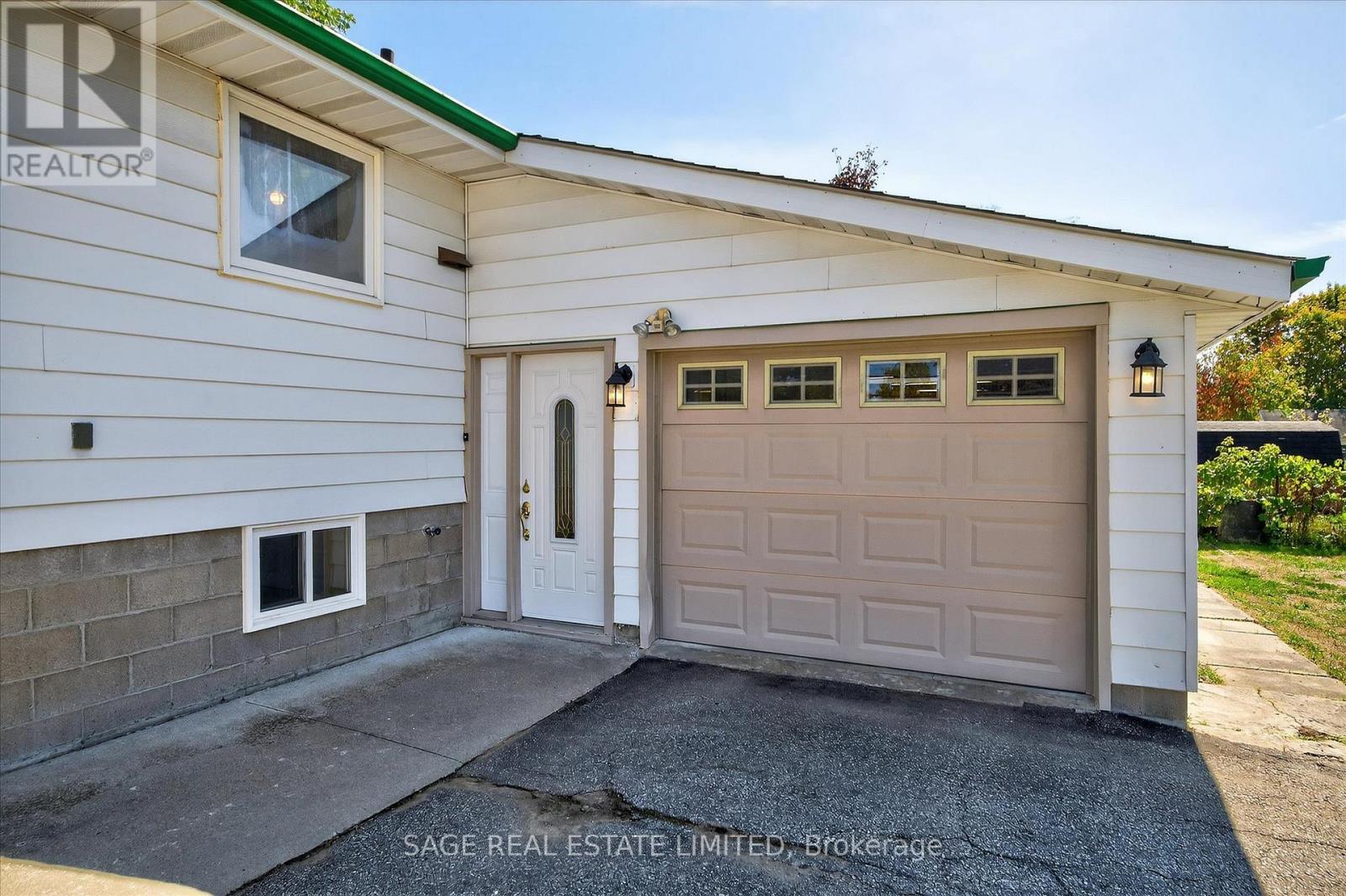 48 Queen Street, Kawartha Lakes, Ontario  K0M 1A0 - Photo 27 - X12412732