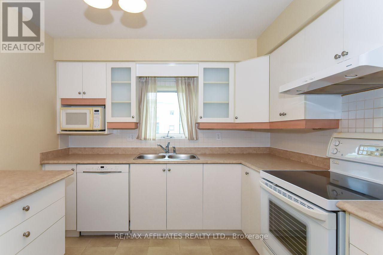 407 - 330 Centrum Boulevard, Ottawa, Ontario  K1E 3W2 - Photo 11 - X12457236