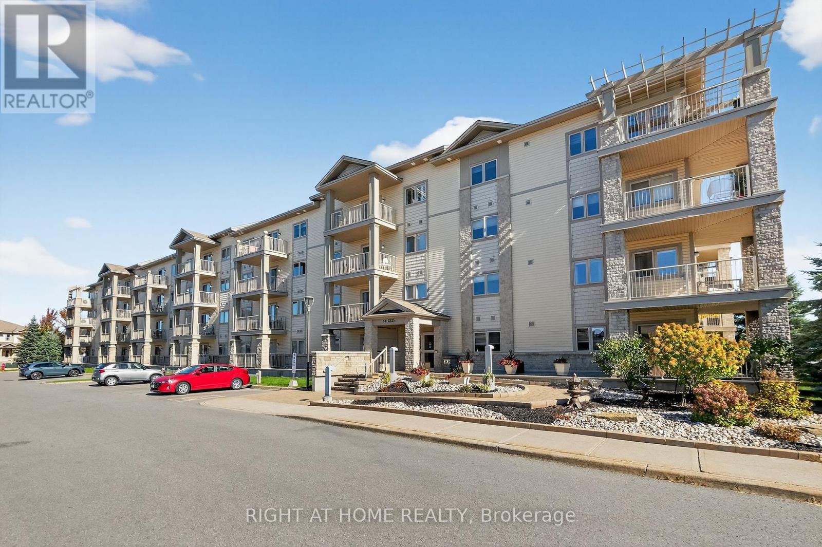 306 - 141 POTTS PRIVATE, ottawa, Ontario