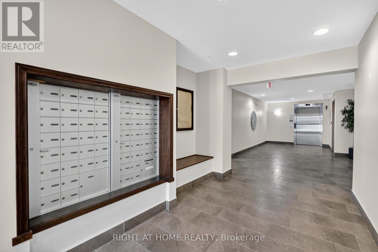 306 - 141 Potts Private, Ottawa, Ontario  K4A 0X9 - Photo 4 - X12457263